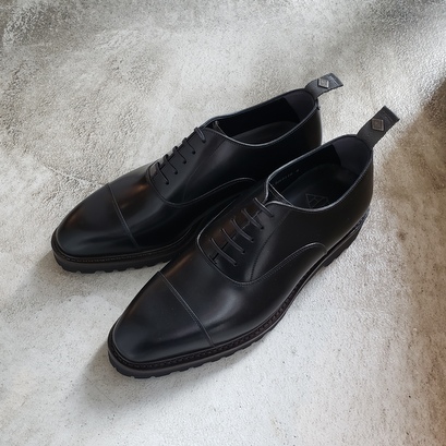 履きやすい革靴 WHダブルエイチのストレートチップ WH販売店 東京 